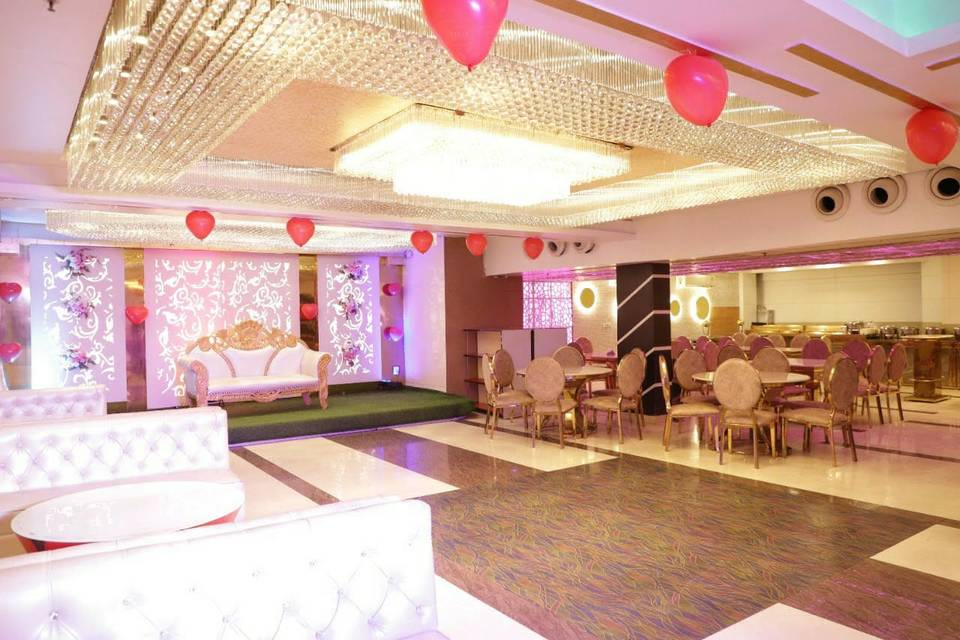 Affordable Small-Group Party Venues in Noida