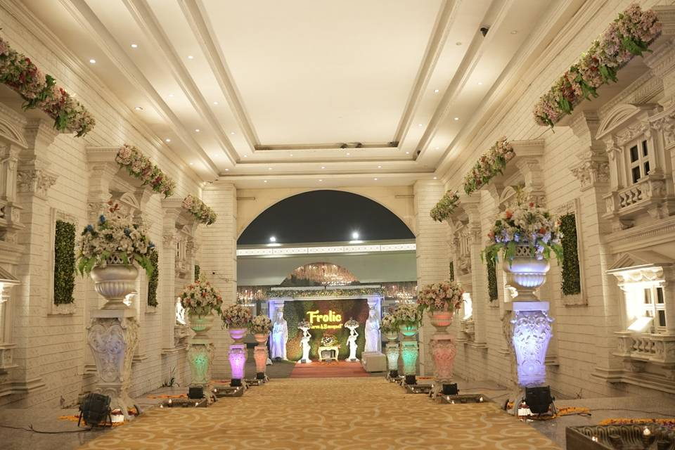 Affordable Small-Group Party Venues in Noida